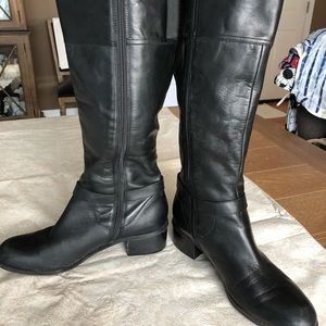 Bandolino Boots